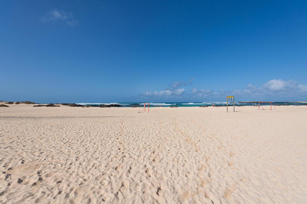 Homeforguest Modern And New Beachfront Apartment 拉·奥利瓦 外观 照片