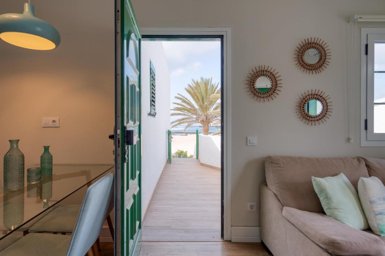 Homeforguest Modern And New Beachfront Apartment 拉·奥利瓦 外观 照片